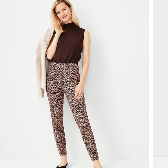 Ann Taylor The Animal Print Side Zip Legging sz S NWT - Picture 2 of 13